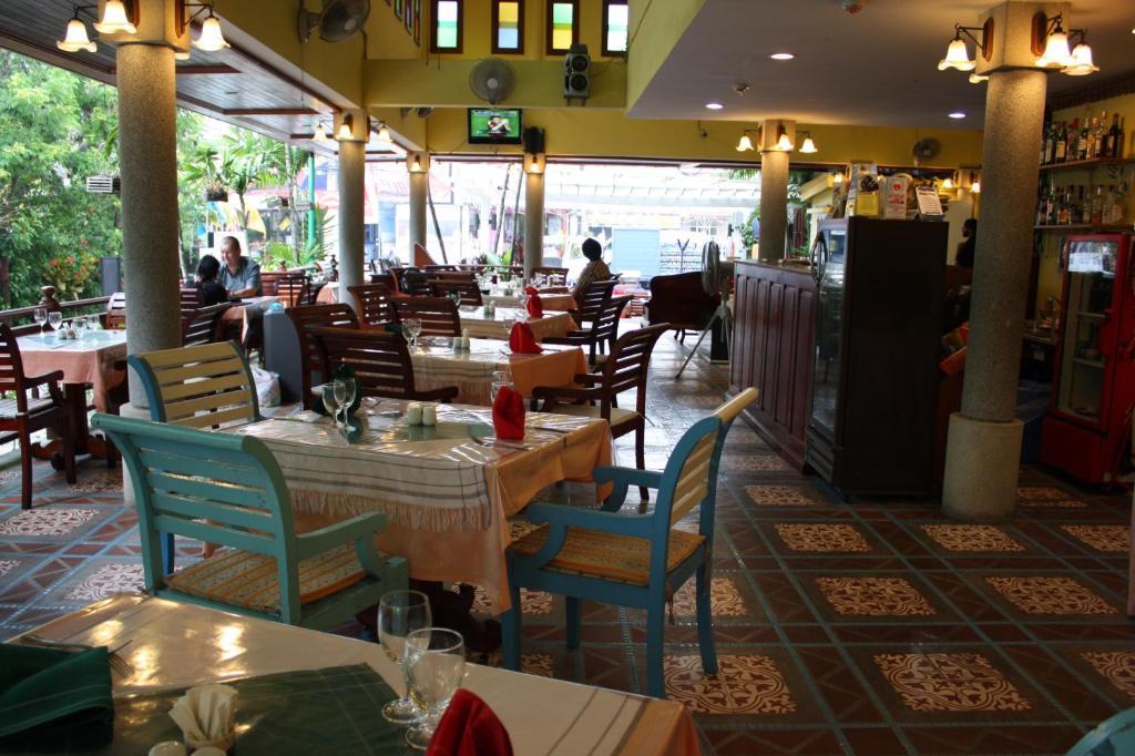Andatel Grande Patong Phuket Restauracja zdjęcie